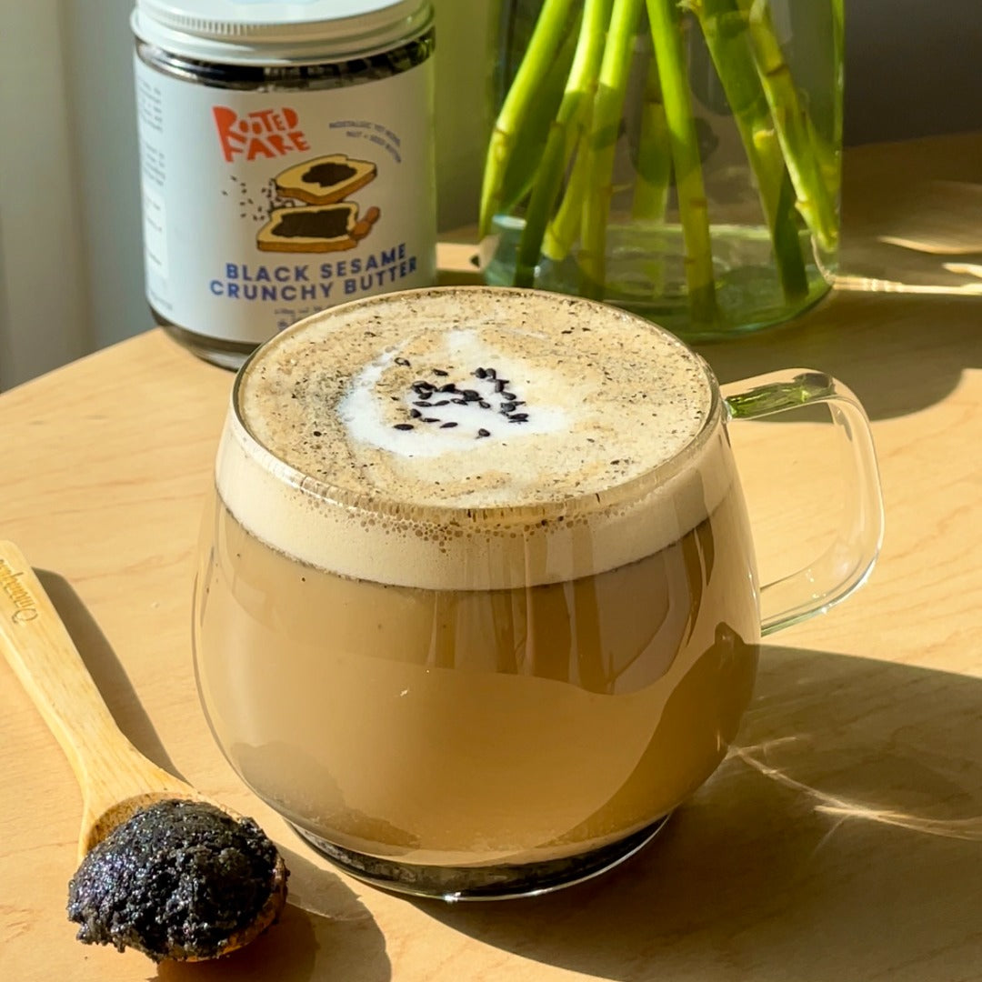 Crunchy Black Sesame Latte